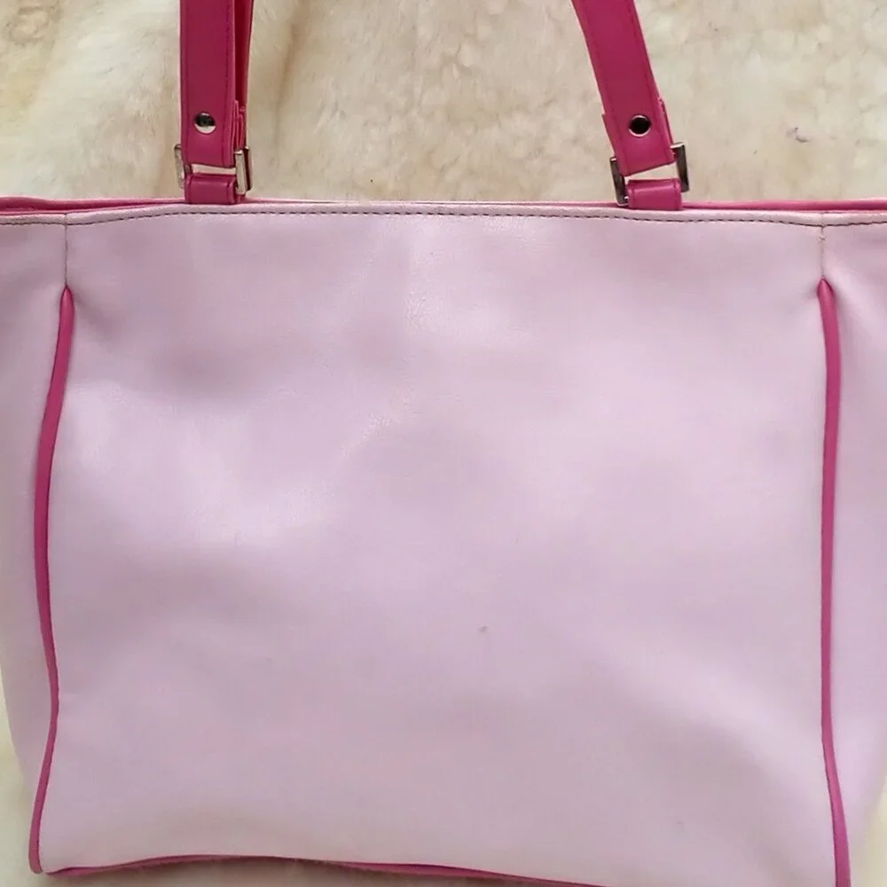 Handbag - Picture 2 of 5